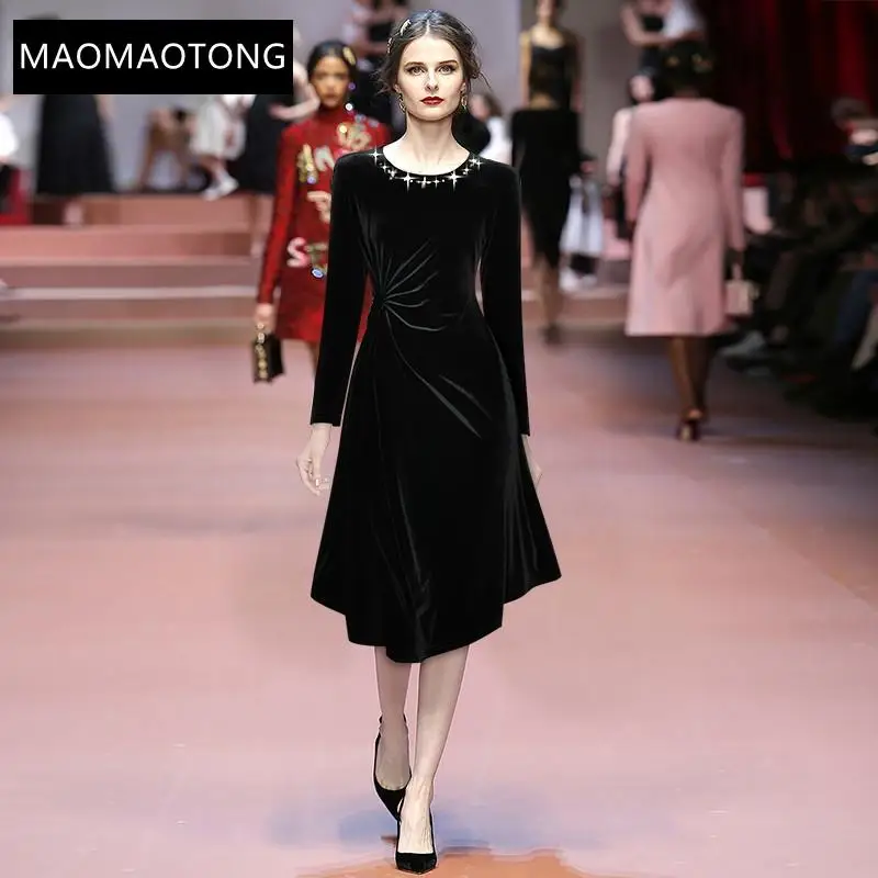 

Fashion Designer Autumn Velvet Dresses Women's Round neck Beading Long sleeve Black Asymmetrical Midi Dress