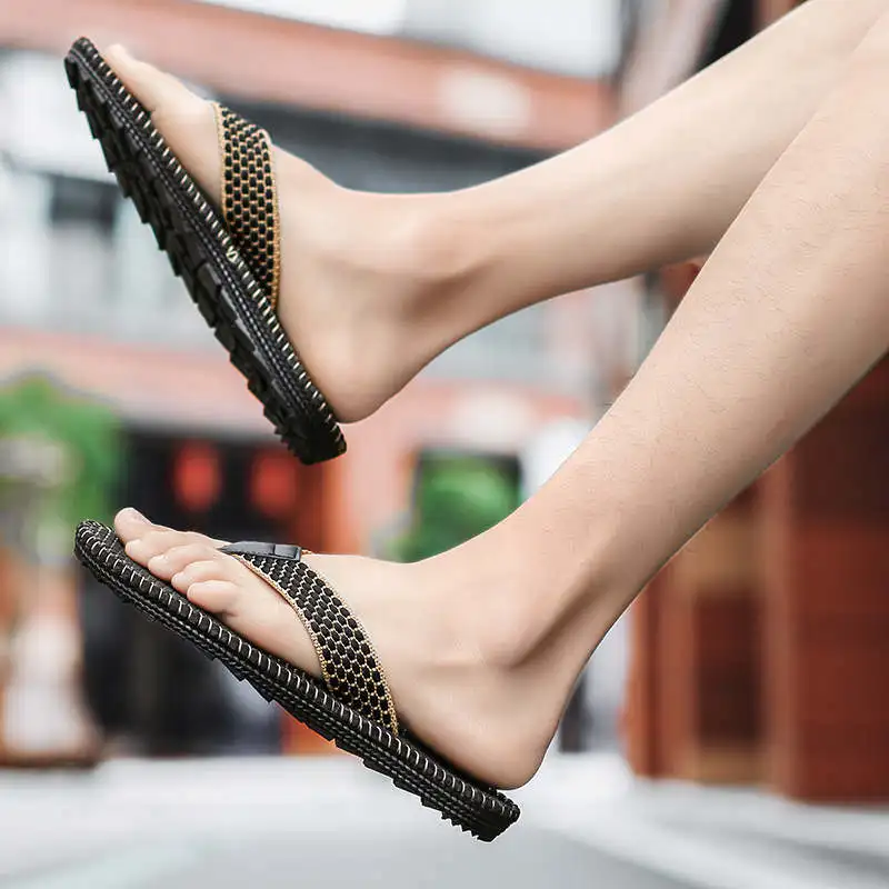 

Youth Female Slippers Cheussur Flip Flops Women Soft Outsole Sandals Women 2021 Luxury Brand Chuncky Women's Shoe Sunmer Tennis
