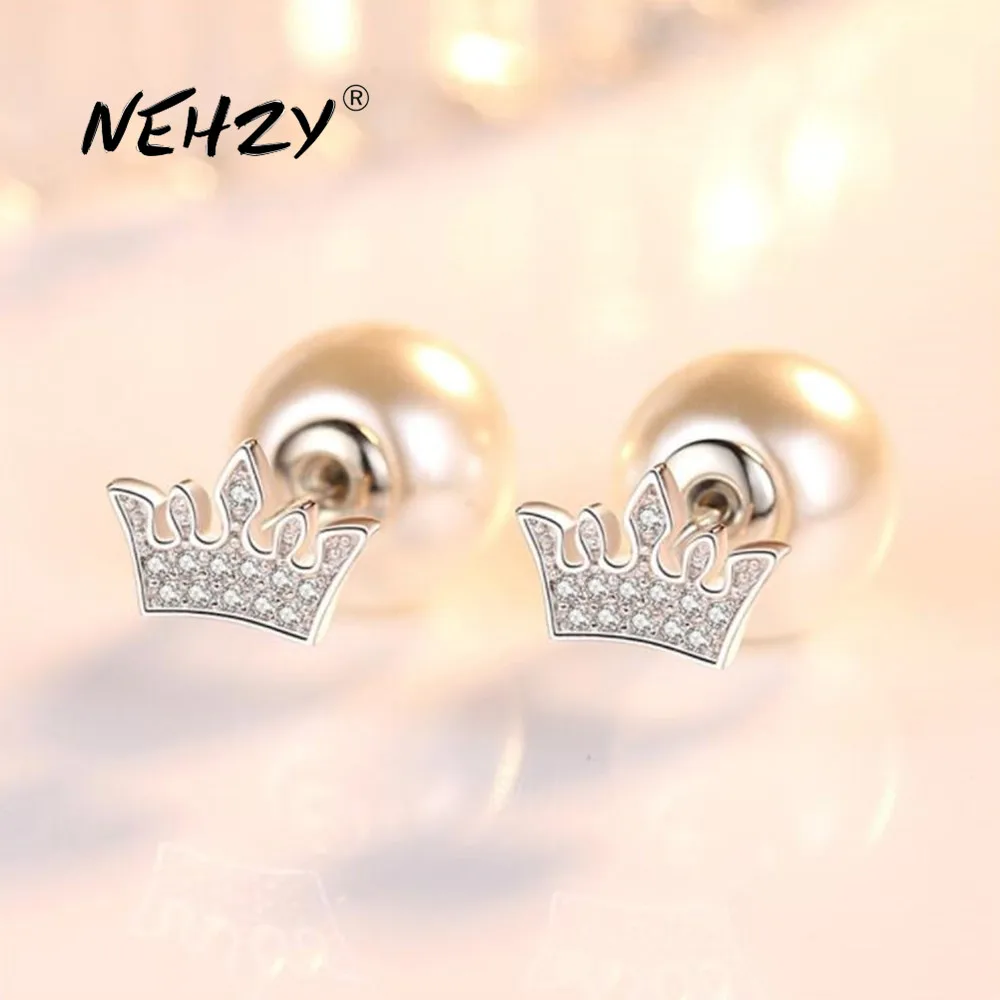 

Женские серьги-гвоздики из серебра пробы с цирконом