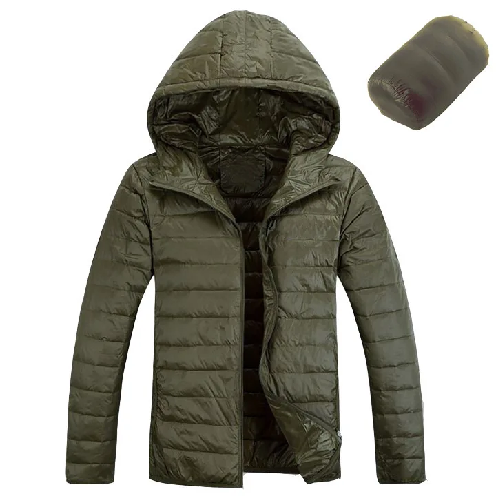 2021 Fashion New Men's Hooded Ultra-light High-quality White Duck Down Jacket Warm Jacket Series Portable Bag Men's Bag Jacket