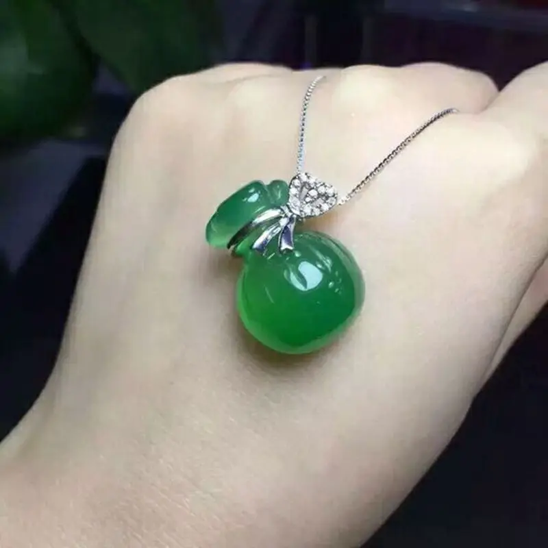 

Pure Natural Chalcedony Agate Money Bag Pendant Necklace Jewelry Gift Wholesale