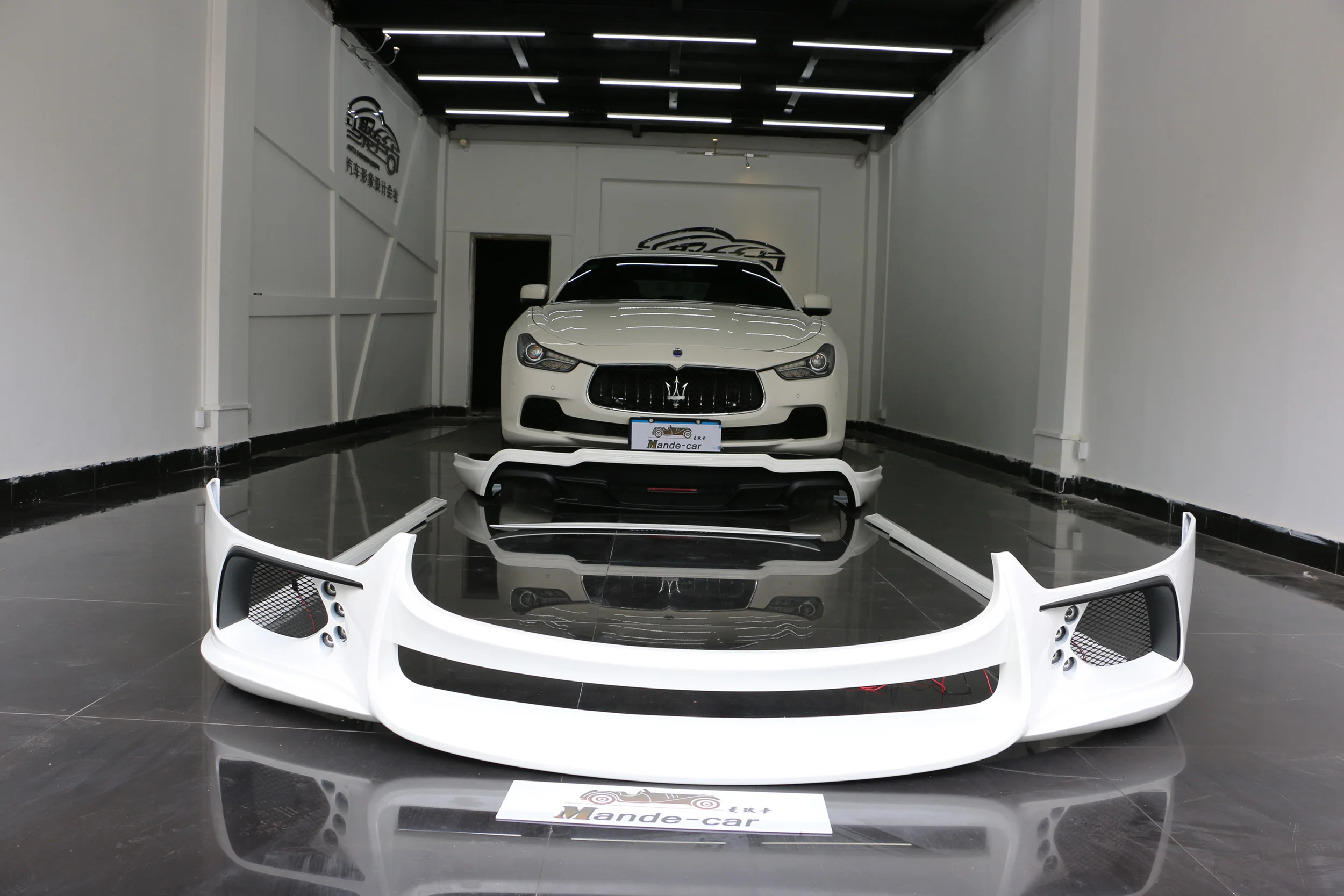 

Front Lip Side Skirt Rear Lip Full Wald Style Set Of Body kit For Maserati Ghibli Aerodynamics Car Accessory