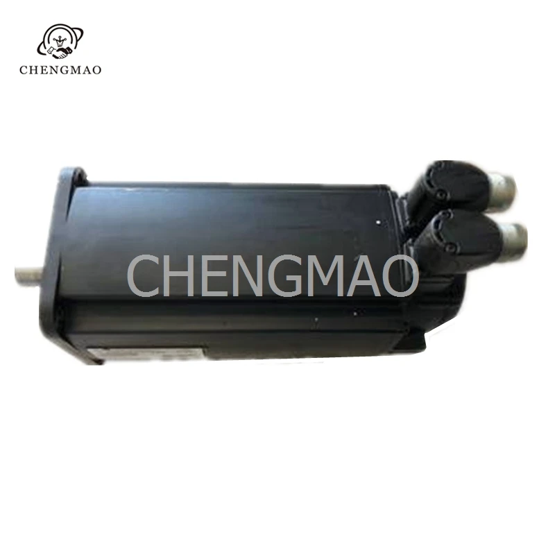 

Rexroth Indramat QSK061C-0300-NN-M5-UG0-NNNN серводвигатель