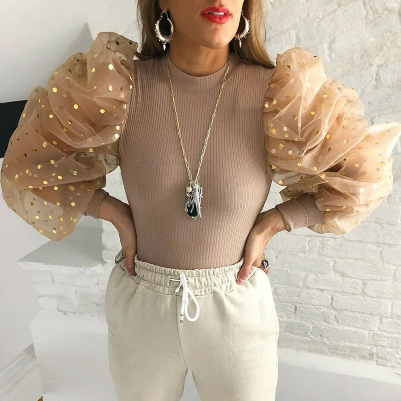 Женский Тонкий Топ в рубчик с металлическими буффами на пятнах повседневные