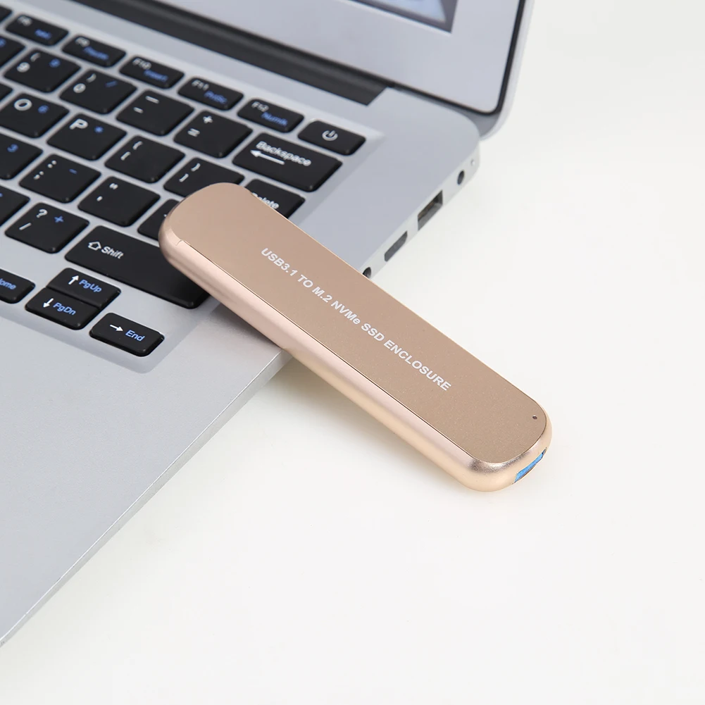 Mobile hard disk box Usb3.1 to neme USB interface Embedded 5V to 3.3V linear regulator For Windows and MAC 10.10.5 or later