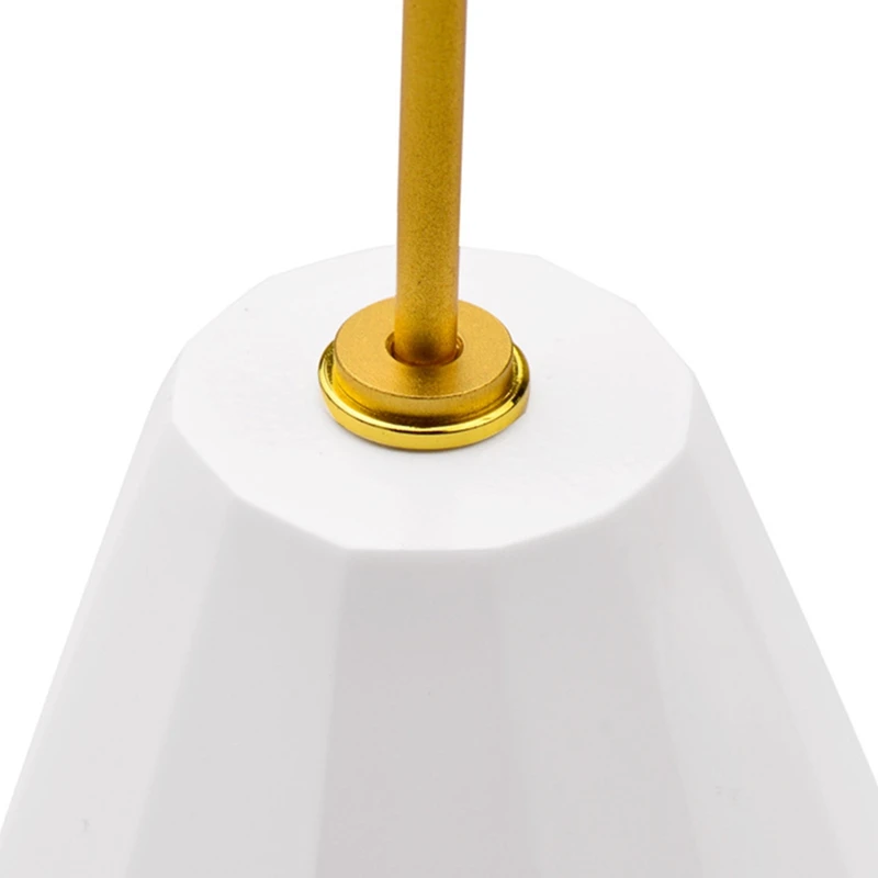

FANXI Type Resin Earring Jewelry Display Stand with Metal Display Stand for Jewelry Storage Display Stand