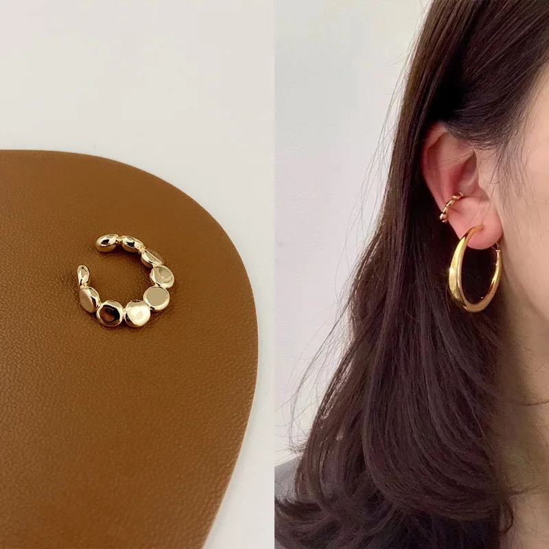 

Minar Multiple Shinning CZ Stone Earrings for Women Minimalist Circle Geometric Star Water Wave Clip Earrings Hoops Oorbellen