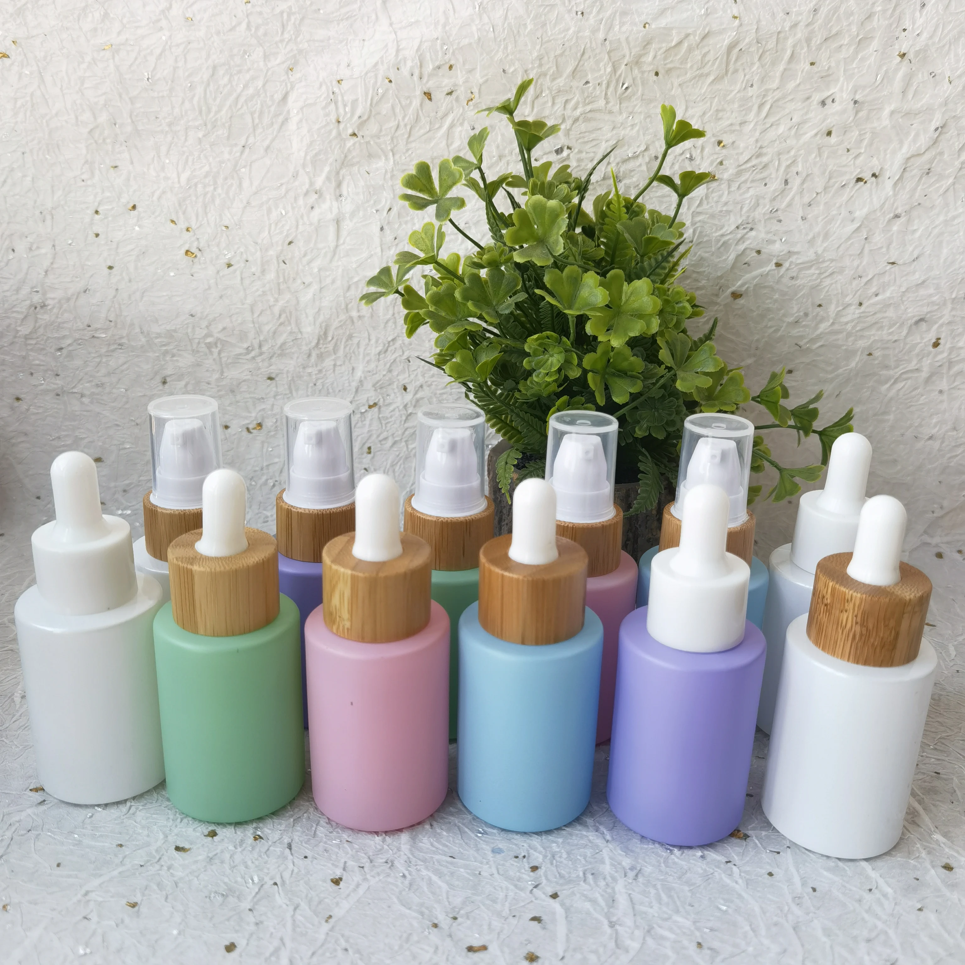 Shipping Free 5pcs 30ml Bamboo Dropper Lid Cap  Bottle Container Essential Oil Cosmetic Packaging Refillable Perfume Bottles