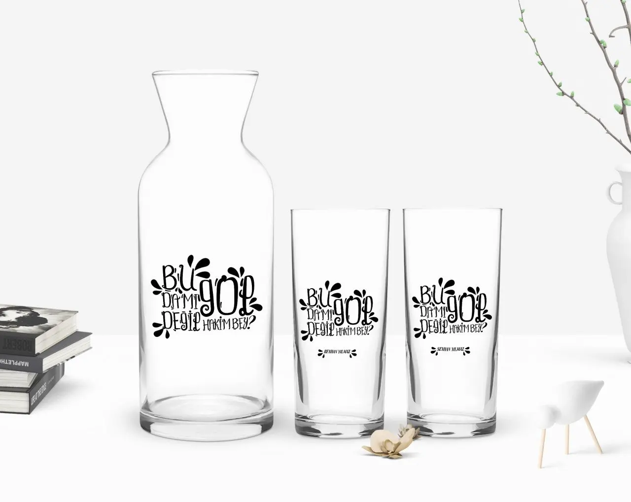 

Персонализированные Цветные, с надписью «I Болливуд линии это тоже не цель дизайн двойной arrack чашки и графин подарок Seti-2