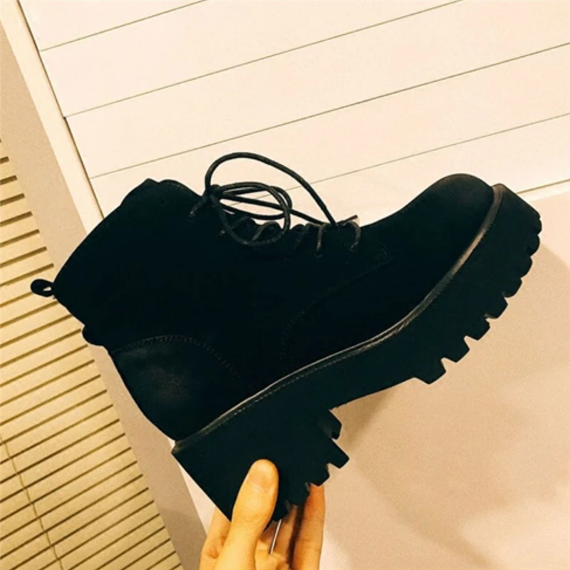 

2020 Винтажные ботинки Martin, женские ботинки на высоком каблуке, Черная женская обувь на каблуке, ботинки из натуральной кожи на платформе с кр...