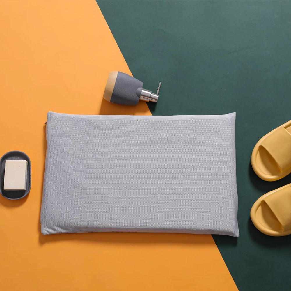 Коврик для ванной с нескользящей подошвой быстро сохнет поглощения воды