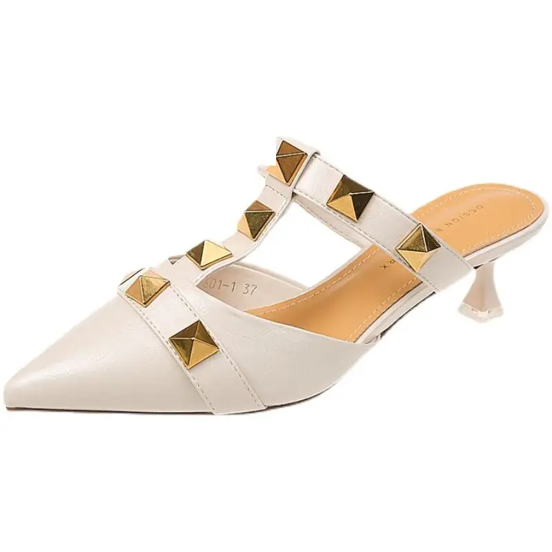 

Slippers Women Summer Thin Heels Square heel Rivet Slides Shoes Pantofle Fashion Cover Toe Med Block Soft 2021 Luxury Pointed Ru