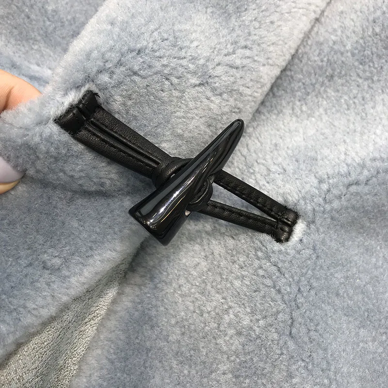 

Real Short 2021 Fur Winter Coat Women Horn Button Plus Size Office Lady Luxury Genuine Natural Wool Jacket Female Warm Overcoat