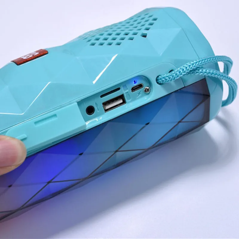 TG167 LED красочные огни громкой связи Bluetooth динамик FM радио Открытый Портативный
