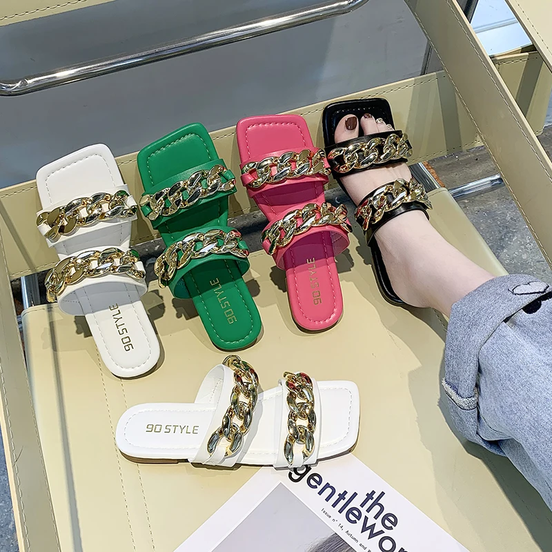 

Female Shoes Low Rivet Ladies' Slippers Luxury Slides 2021 Summer Designer Flat Basic Rubber PU Metal Decoration Shoes Woman 202