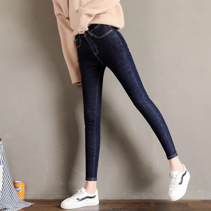 Джинсы женские бархатные теплые джинсовые брюки утепленные джинсы леггинсы