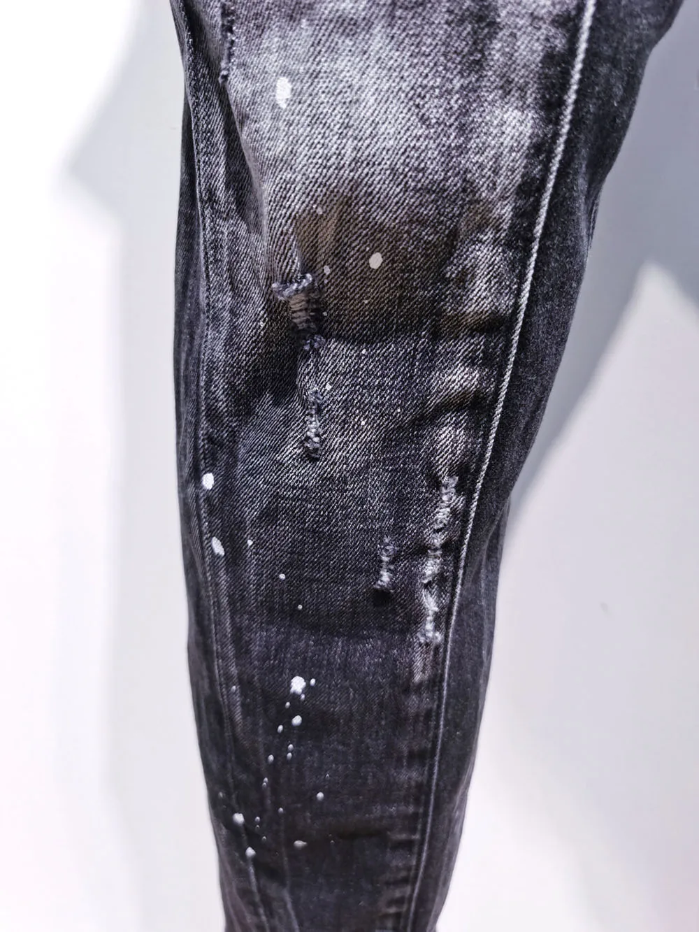 Classic Authentic Dsquared2 Men's Skinny Jeans European Striped Hole Brand Jeans Black Button A397