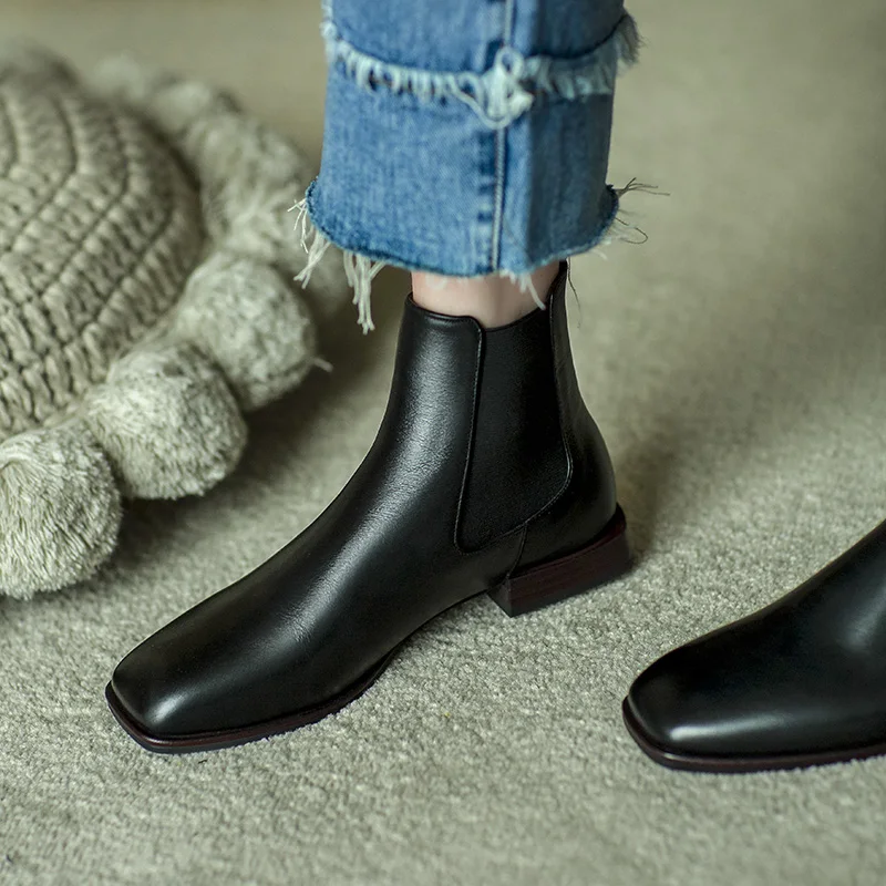 

Genuine Cow Leather Chelsea short boots women flat heel short boots thick bottom British style square toe Martin boots