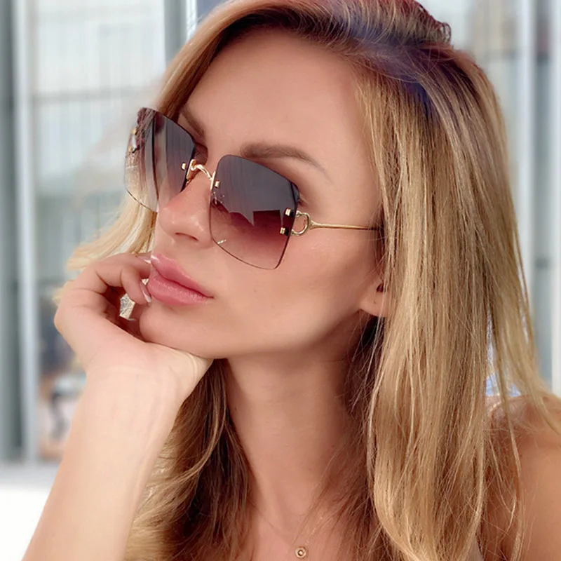 

Солнцезащитные очки в металлической оправе для мужчин и женщин, квадратные модные роскошные солнечные аксессуары без оправы, 2020