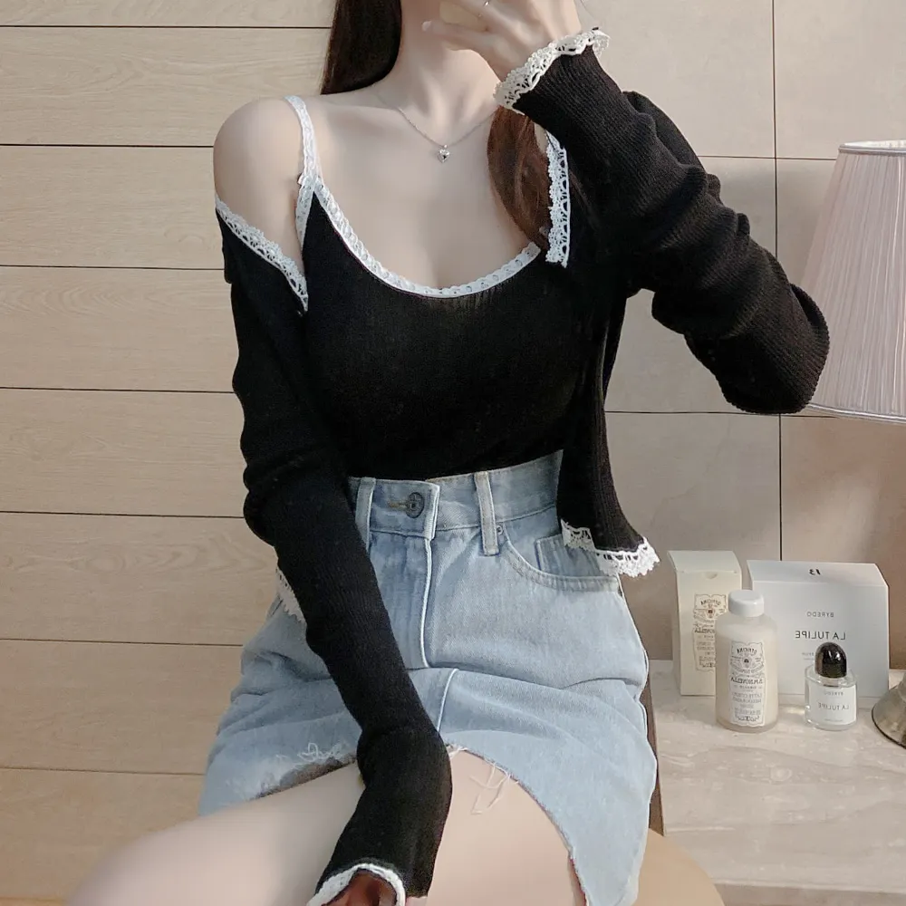 

High Quality New Arrival 2 Pieces Women Sweater Set Lace Strap Cami Long Sleeve Knit Cardigan Crop Top Stylish Autumn Outfit