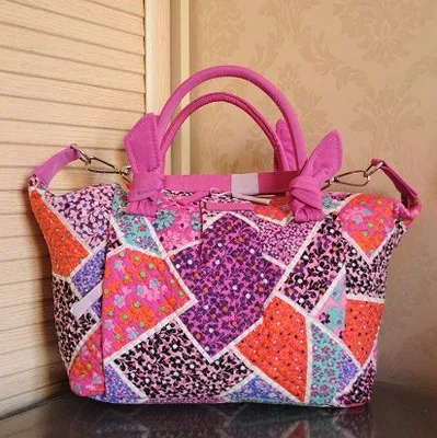 

Fashion Retro Luxury Large-Capacity Shoulder Messenger Armpit Ladies HandBag