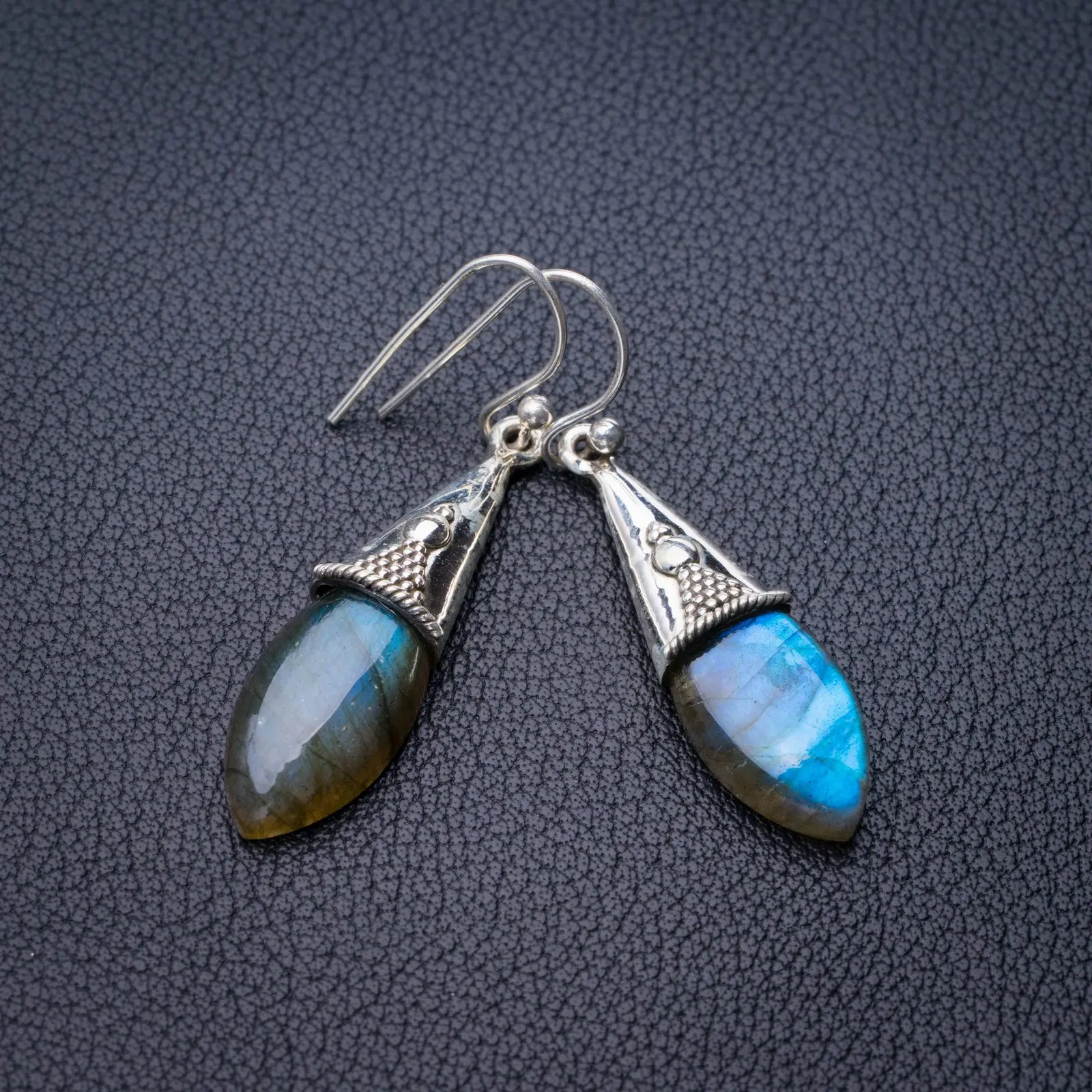 

StarGems Natural Labradorite Handmade 925 Sterling Silver Earrings 1.75" E0980