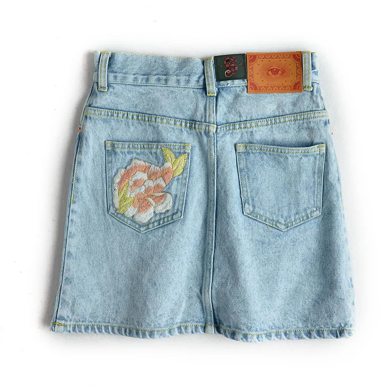 

cowboy New Embroidered flowers package hip fashion female skirt joker skirts