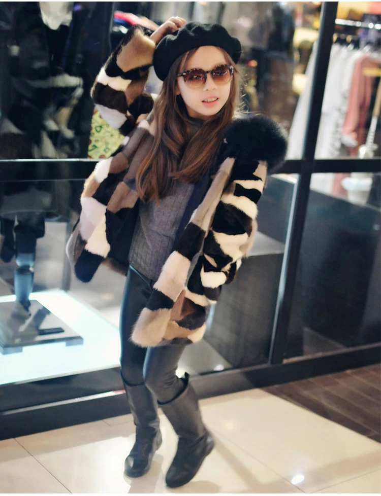 Детская шуба из натурального меха норки с капюшоном лисьего |