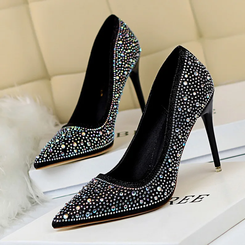 

2021 New Women Pumps Glitter Crystal High Heels For Women Shoes Gold Black Elegant Wedding Chaussures Femme Stiletto 9219-22