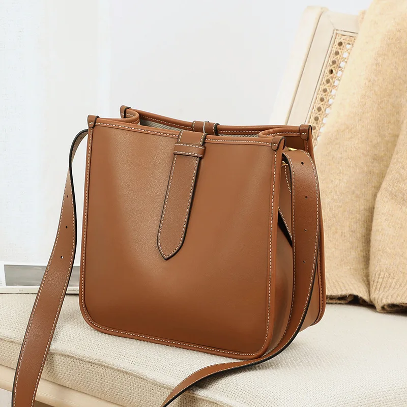 

Women's Bags Cowhide Bucket Female Fashion Designer Crossbody Large Capacity Shoulder Handbags High Quality Leather Tote Purses