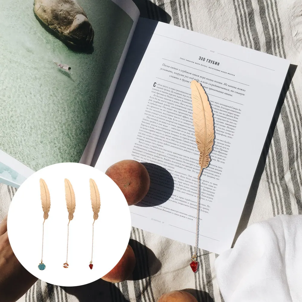 

3pcs Chinese Style Bookmarks Feather Modeling Book Pendants (Assorted Color)