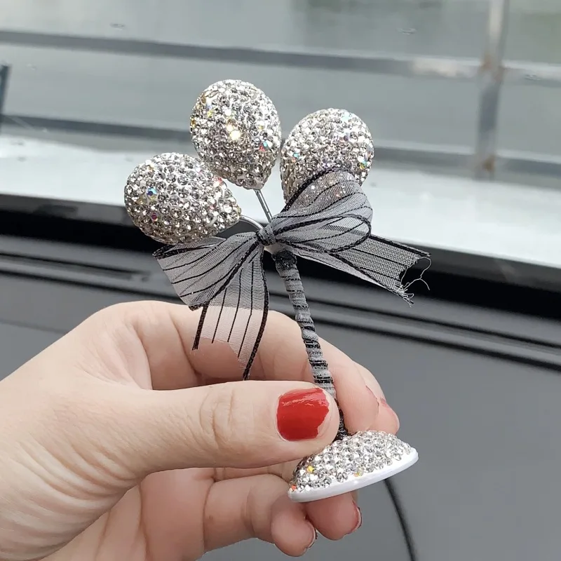 

Creative Personality Diamond Balloon Car Ornaments Automobile Accessories
