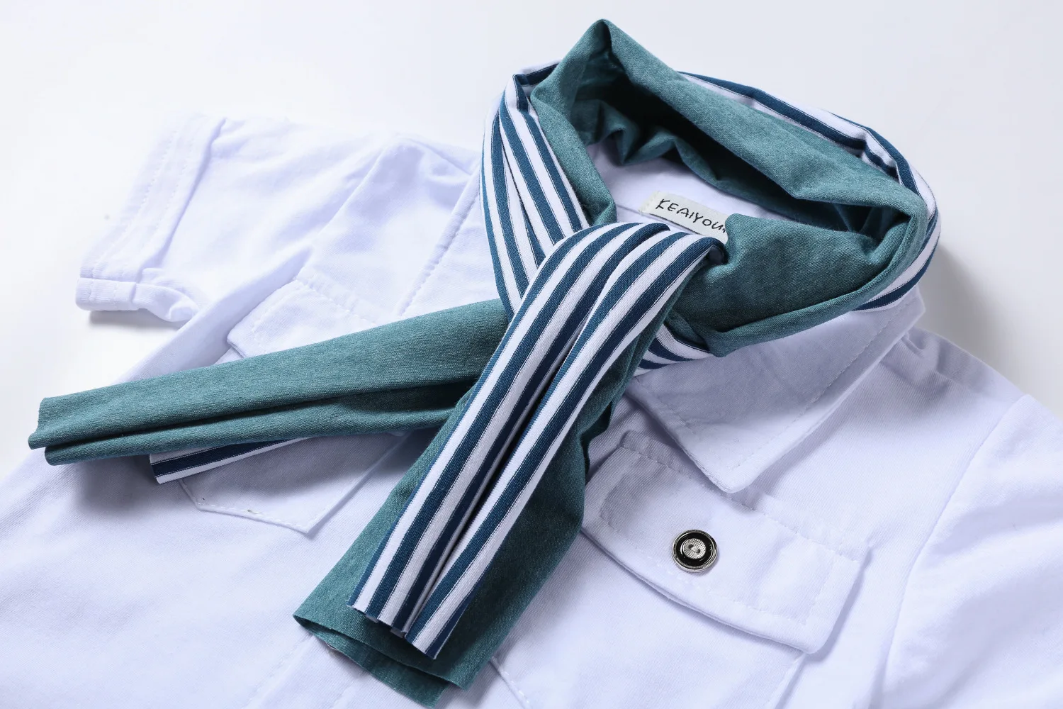 3 шт. детский костюм из футболки Джинса и шарфа