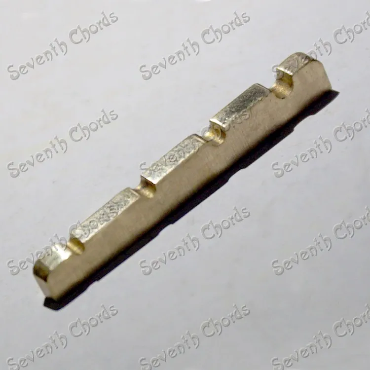 

4 String Slotted Brass Nut for Electric Bass Replacement.Size 42 x 3 x 5.6-4.5mm - Bass parts