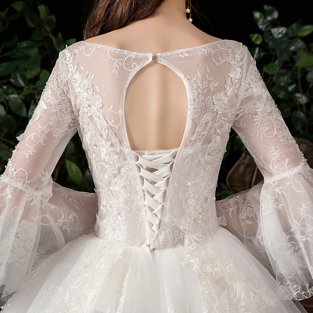 

Ivory Long Sleeves O Neck Beads Appliques Sweep Train Lace Ball Gown Wedding Dresses Celebrity vestido De Noiva robe de mariee