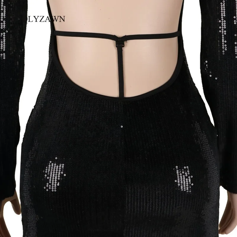 Женское мини-платье с длинным рукавом блестками и открытой спиной | Женская