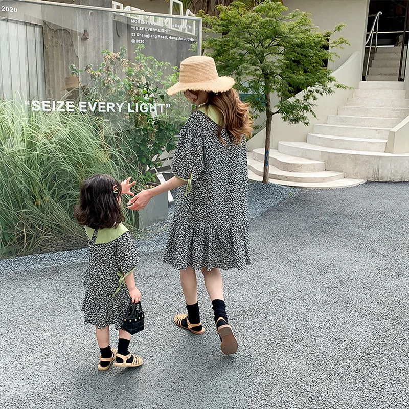 

Family Matching Outfits Mom and Daughter Dress 2021 New SummerDress for Gir Turn-down Collar Floral Baby Girl Clothes
