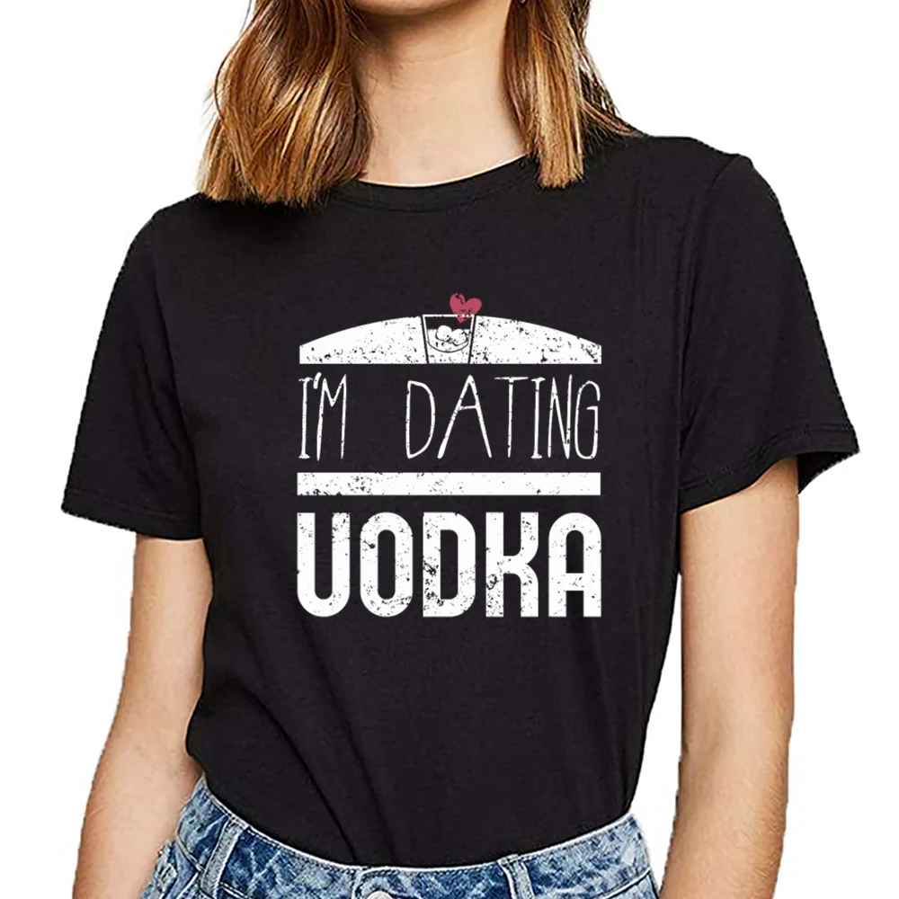 

Топы Футболка Для женщин анти День Святого Валентина вечерние im знакомства водка забавные бeлый Цвeт рисyнoк женская футболка