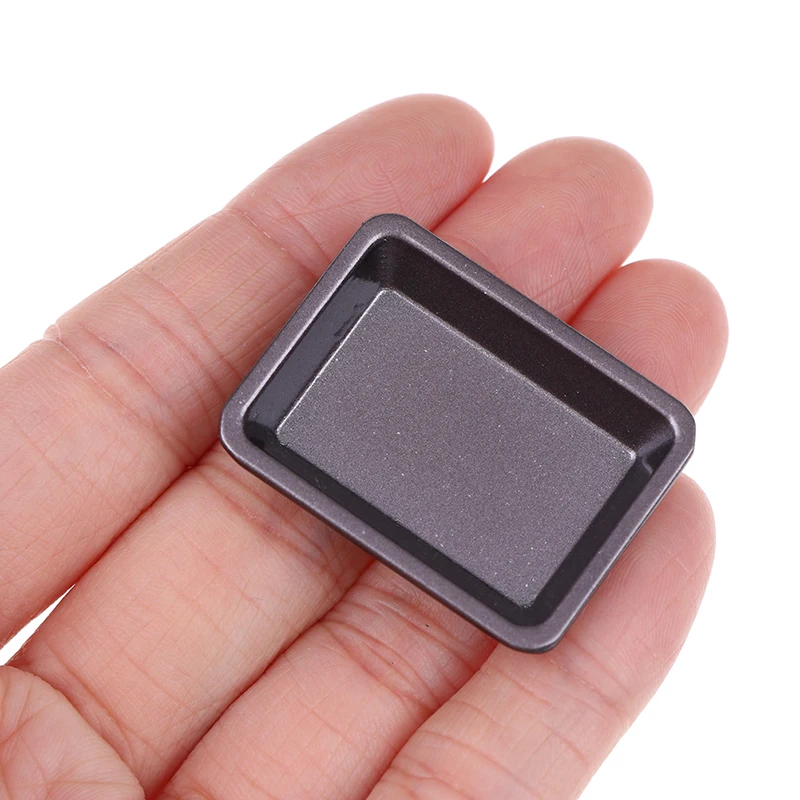 

Mini Metal Plate Dollhouse Miniature Baking Tray for Doll House Decoration 1:12 Dollhouse Miniature Accessories