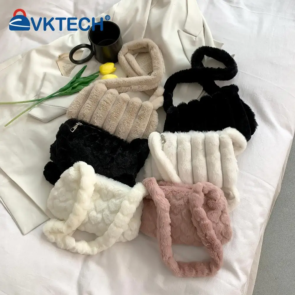 

Women Soft Warm Plush Pure ColorHeart Pattern Handbags Lady Zipper Mini Armpit BagWinter Warm Fabric Shopping Bags