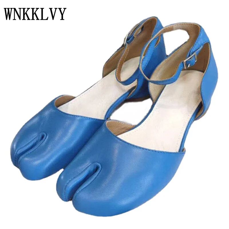 

Spring Solid Color Flat Shoes Women Strange Split Toe Ankle Strap Real Leather Comfortable Casual Walk Street Wear Single Shoes