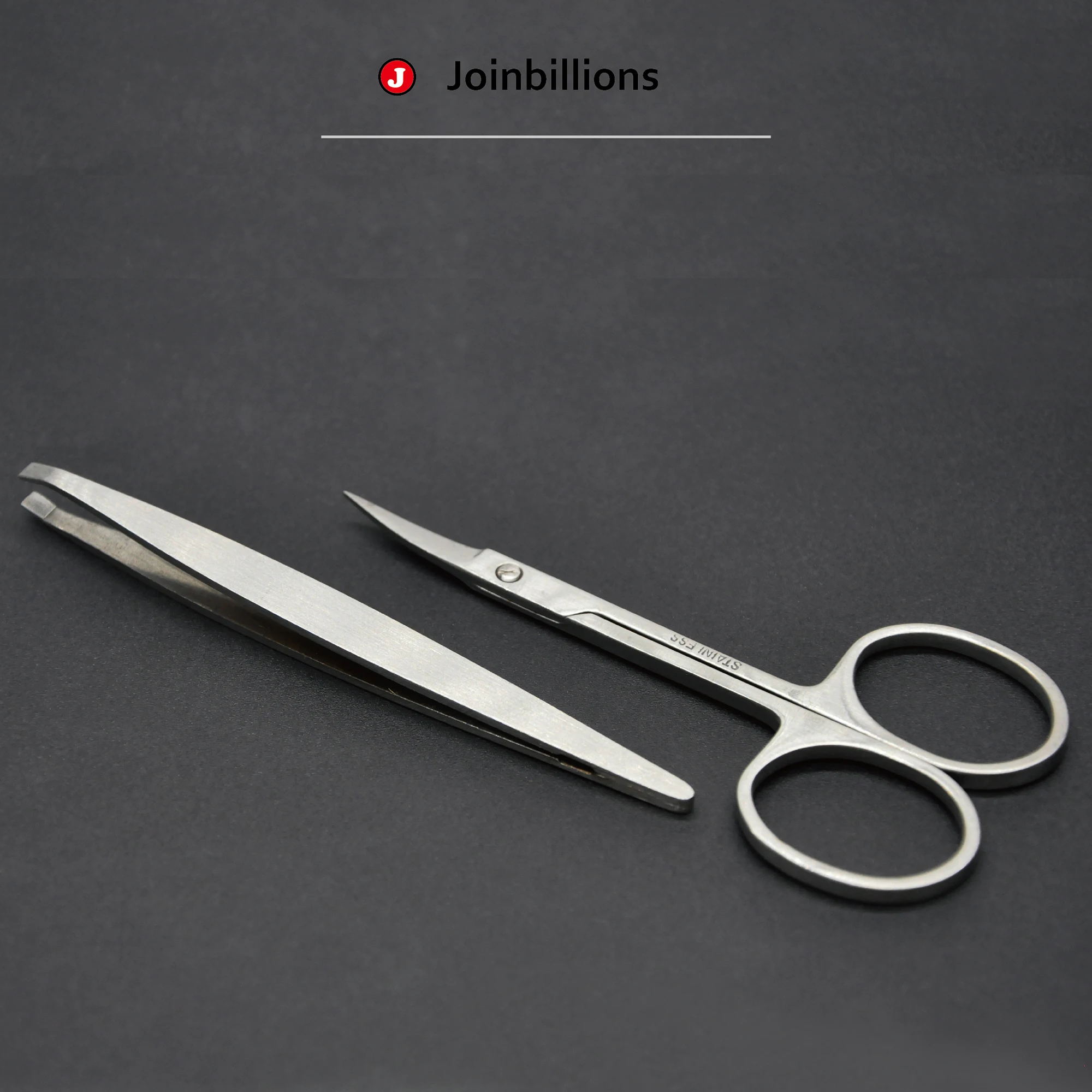 

Makeup Scissor Plus Tweezers 2pcs Set Made of Stainless Steel