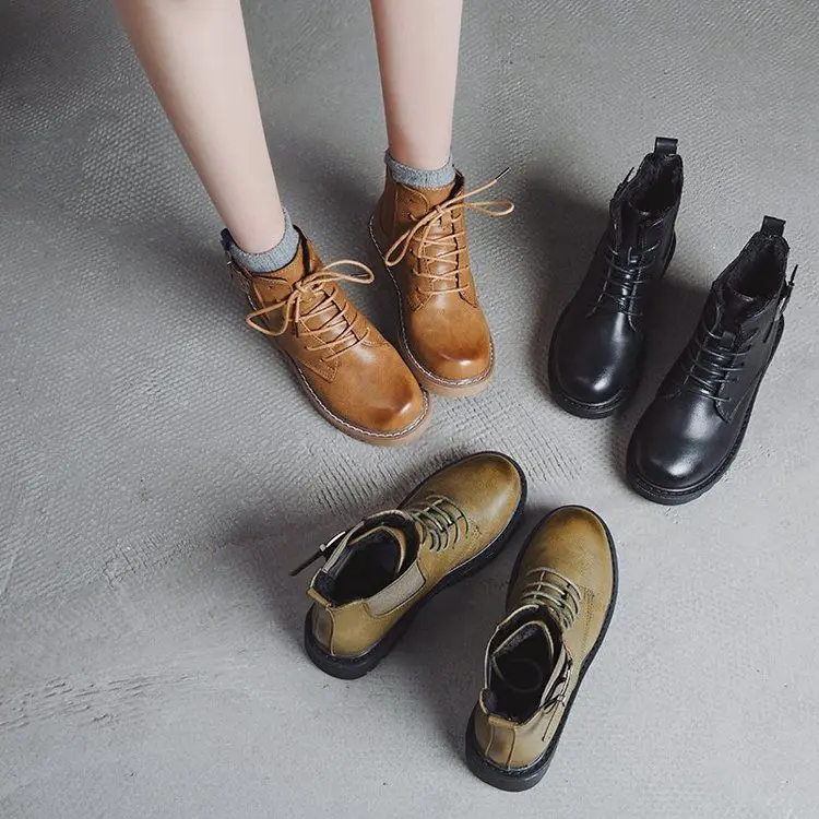 

Women's Martin Boots Lady Autumn Lock Low Top Flat PU Leather Boots Female Round Head Fashion All-match Korean Casual Boots