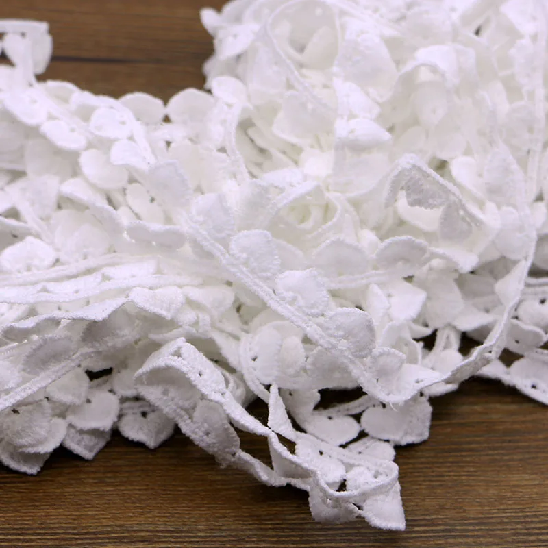 1 3 см маленькое сердце белая вышивка бриллиантовая кружевная отделка или