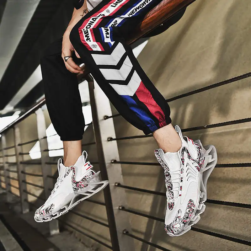 Воздухопроницаемые мужские кроссовки для бега красная Мужская Спортивная обувь