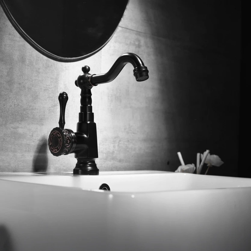 Смеситель для раковины в ванную комнату Черный кран смесители устанавливаемый