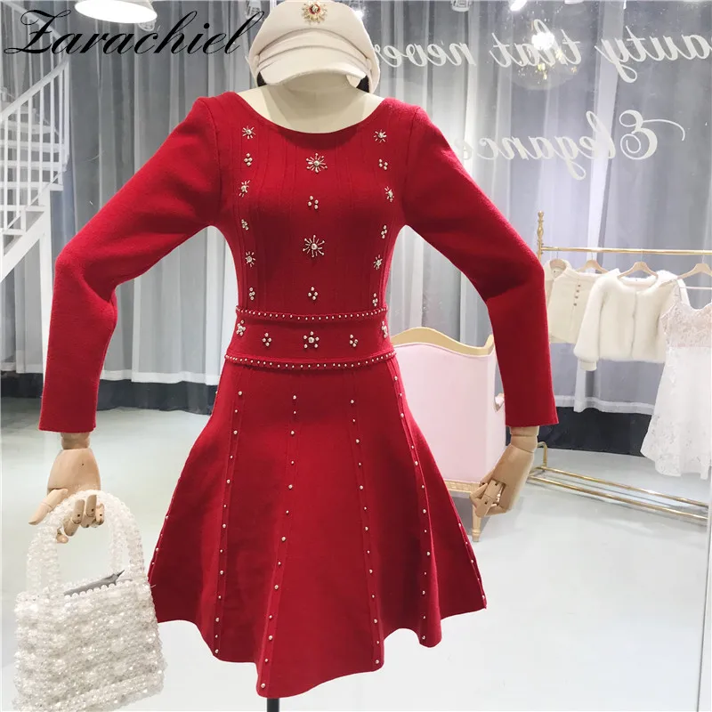 Женское платье-свитер с круглым вырезом длинным рукавом и бусинами | Женская