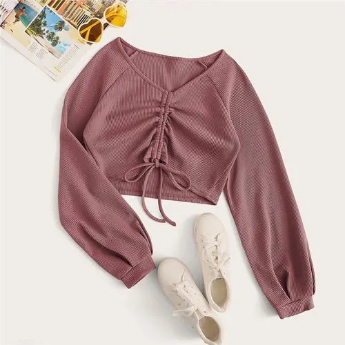 Розовый ROMWE V шеи Drawstring Передняя футболка осенняя одежда для женщин Повседневная короткий топ с длинными рукавами осенние однотонные женские топы одежда - Цвет: Розовый