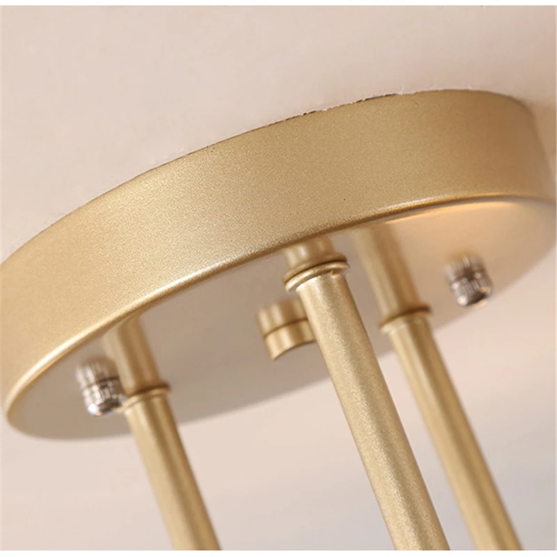 

6/8 Head LED Industrial Iron Ceiling Lamp Black/Gold/White European Minimalist Living Room Bedroom Home Lighting Decoration