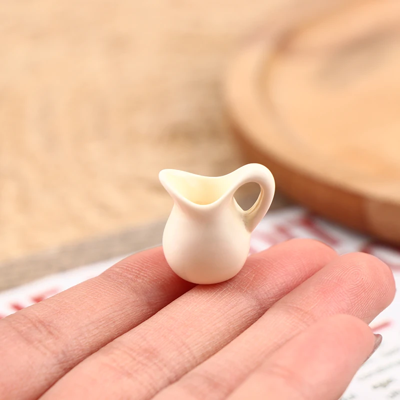 

1:12 Dollhouse Miniature Kitchen Mini Retro Kettle Model Dollhouse Decor